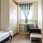 Appartement Youhosty - San Siro View Milaan