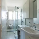 Youhosty - San Siro View Appartement