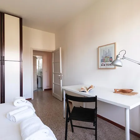 Apartment Youhosty - San Siro View *